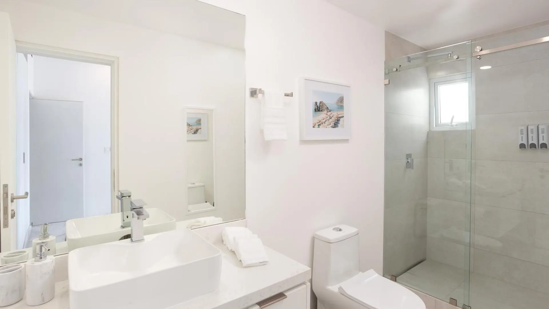 Marea Los Cabos Modern 3 Brd - Prime Location Near Beach & Marina Fast Wifi Cabo San Lucas Apartment